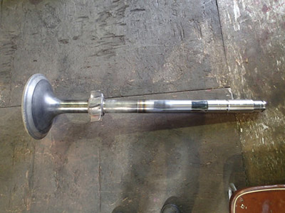 Exhaust valve spindle